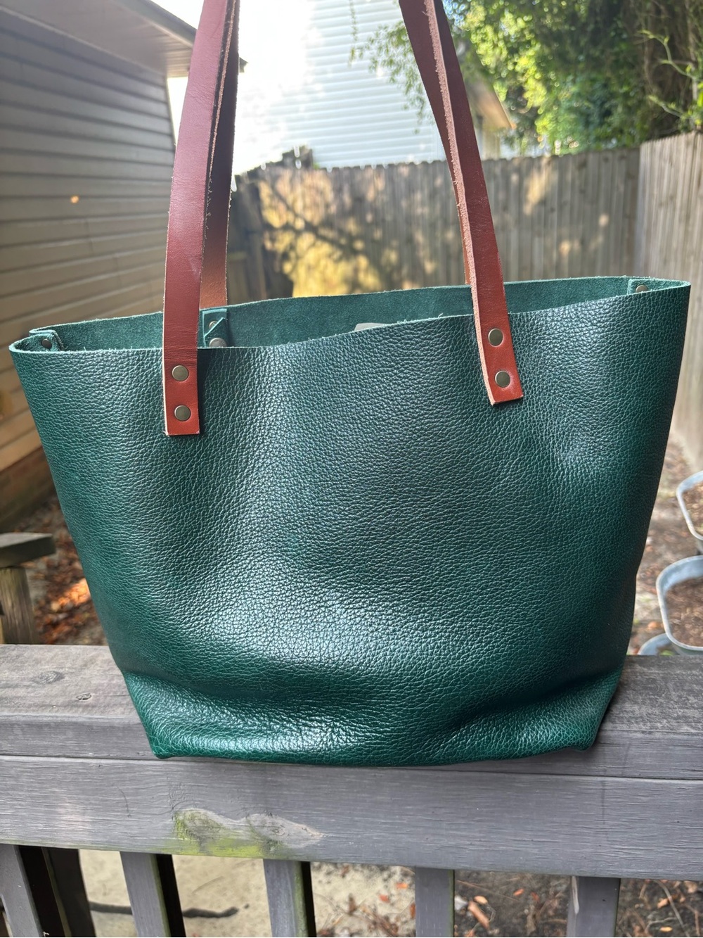 Portland EverGREEN Leather tote MEDIUM - Picture 2 of 4